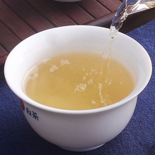 大沁白茶 2014年春 4年陈  沁山白牡丹 一级 350g